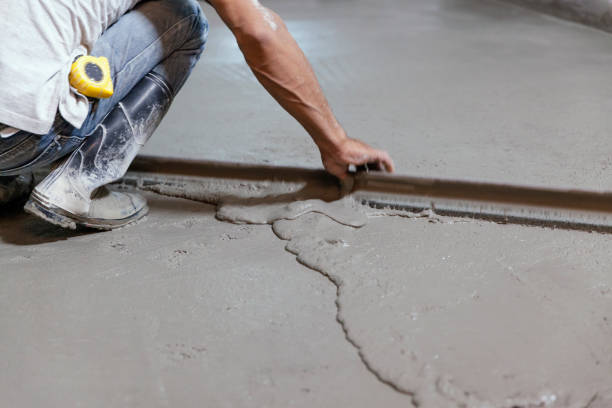 Best Custom Concrete Contractor  in Wathena, KS