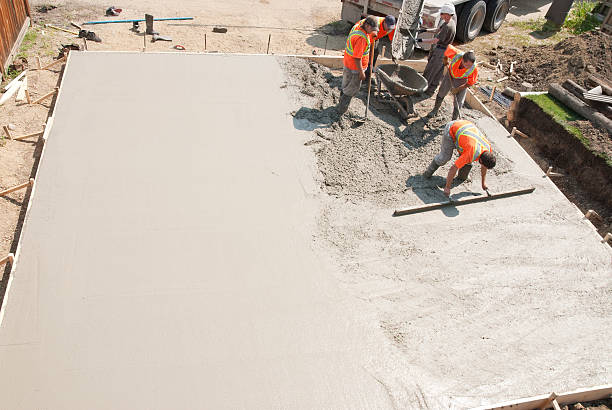Best Affordable Concrete Contractor  in Wathena, KS